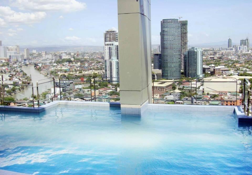 Studio Unit Condo At Antel Serenity Suites Makati Манила Экстерьер фото