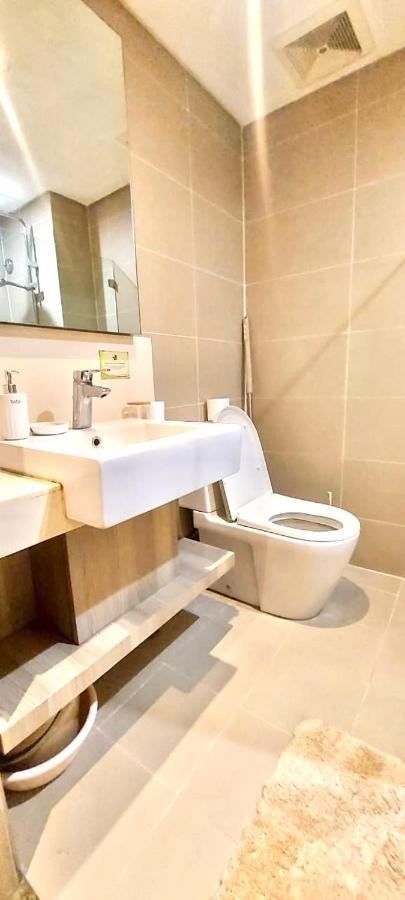Studio Unit Condo At Antel Serenity Suites Makati Манила Экстерьер фото